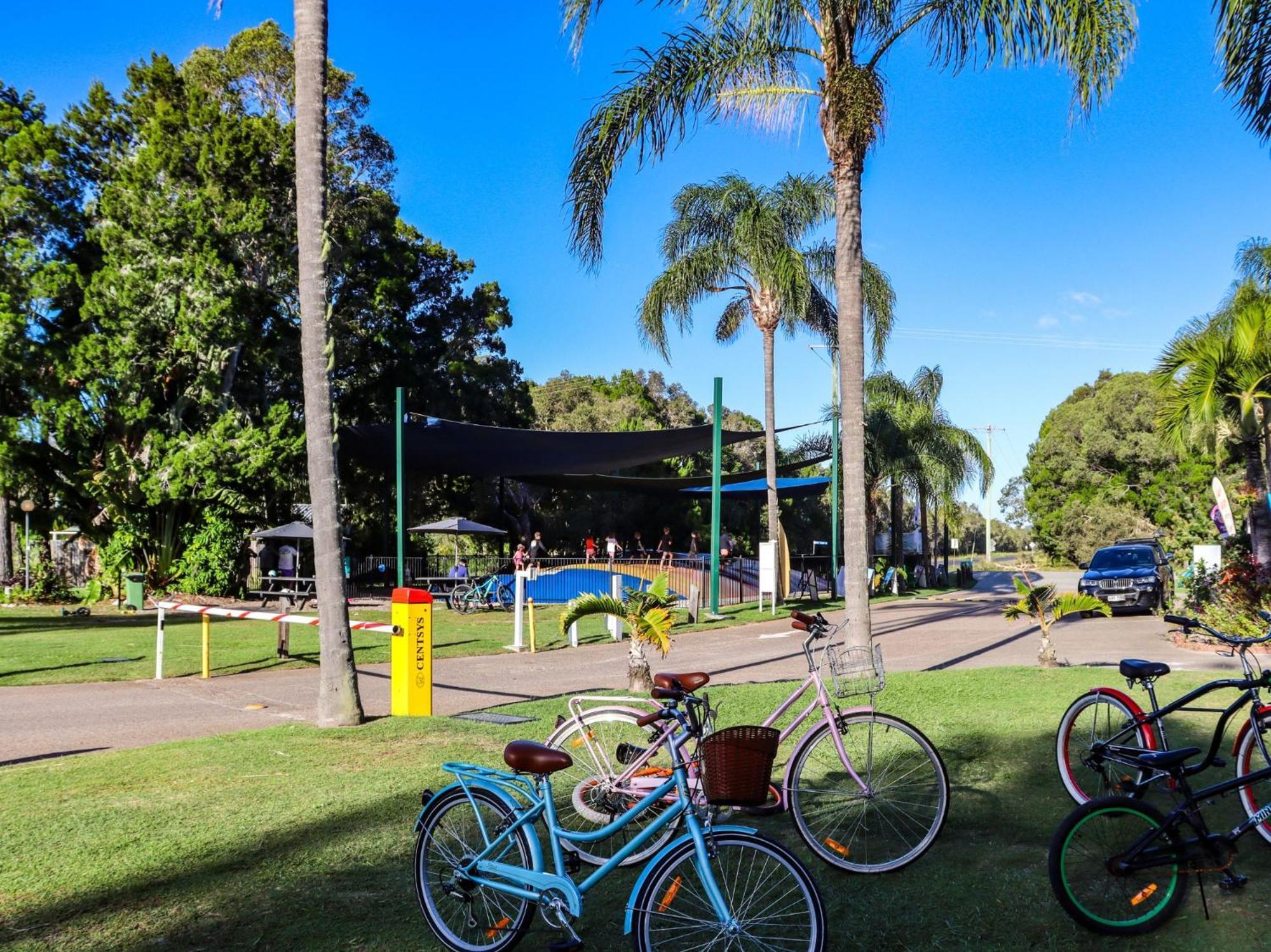 Big4 Breeze Holiday Parks - Rainbow Beach Exteriör bild